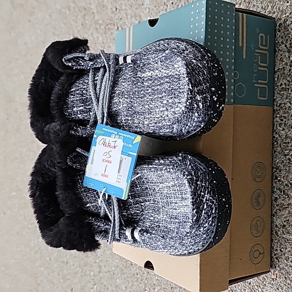 NWT NEW Hey Dude Britt Youth Boho Cookies And Cream Size 1 - Picture 6 of 13